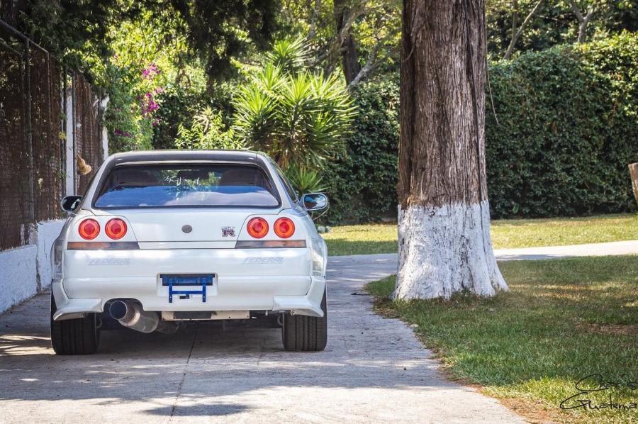  Nissan Skyline GT-R Speedwagon (R33) 1996 года  (фото 5 из 18)